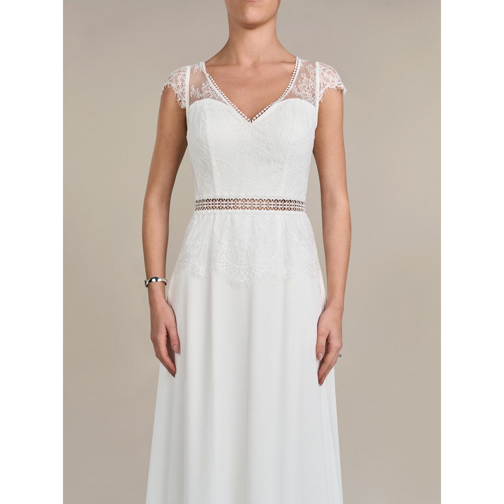 apart-abendkleid--eleganz-in-creme-3.jpg